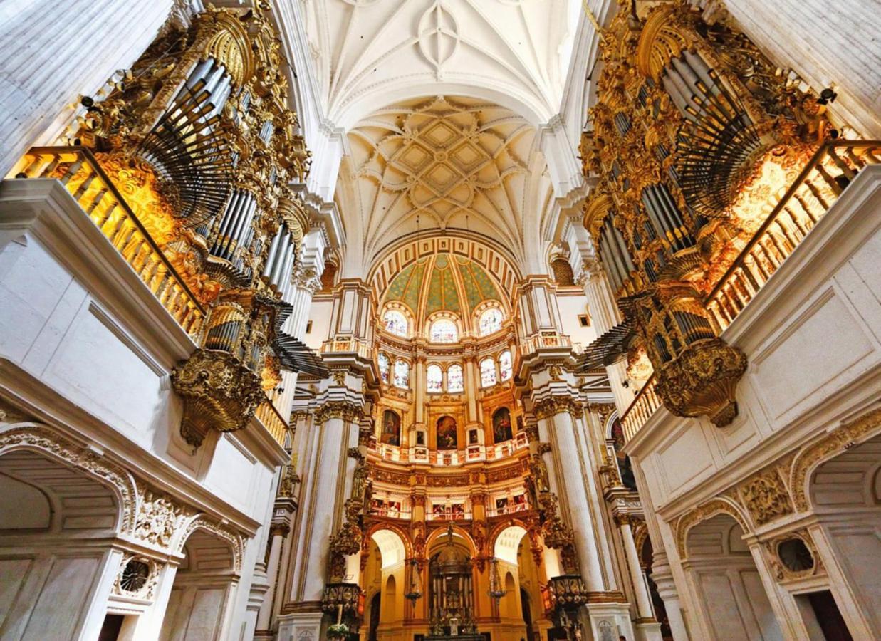 Amplio Y Centrico, Recien Reformado, Calefaccion Central, Jardines, Supermercados, Cafeterias Y Todos Los Servicios En El Corazon De La Ciudad Granada Esterno foto